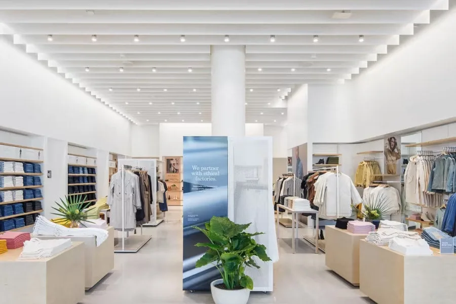 ours stores 5